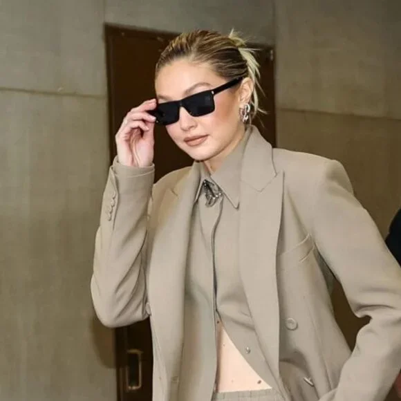 Saint Laurent SL461 BETTY 020 Sunglasses Ivory Rectangle Frame, Grey Lenses - Picture 2 of 13